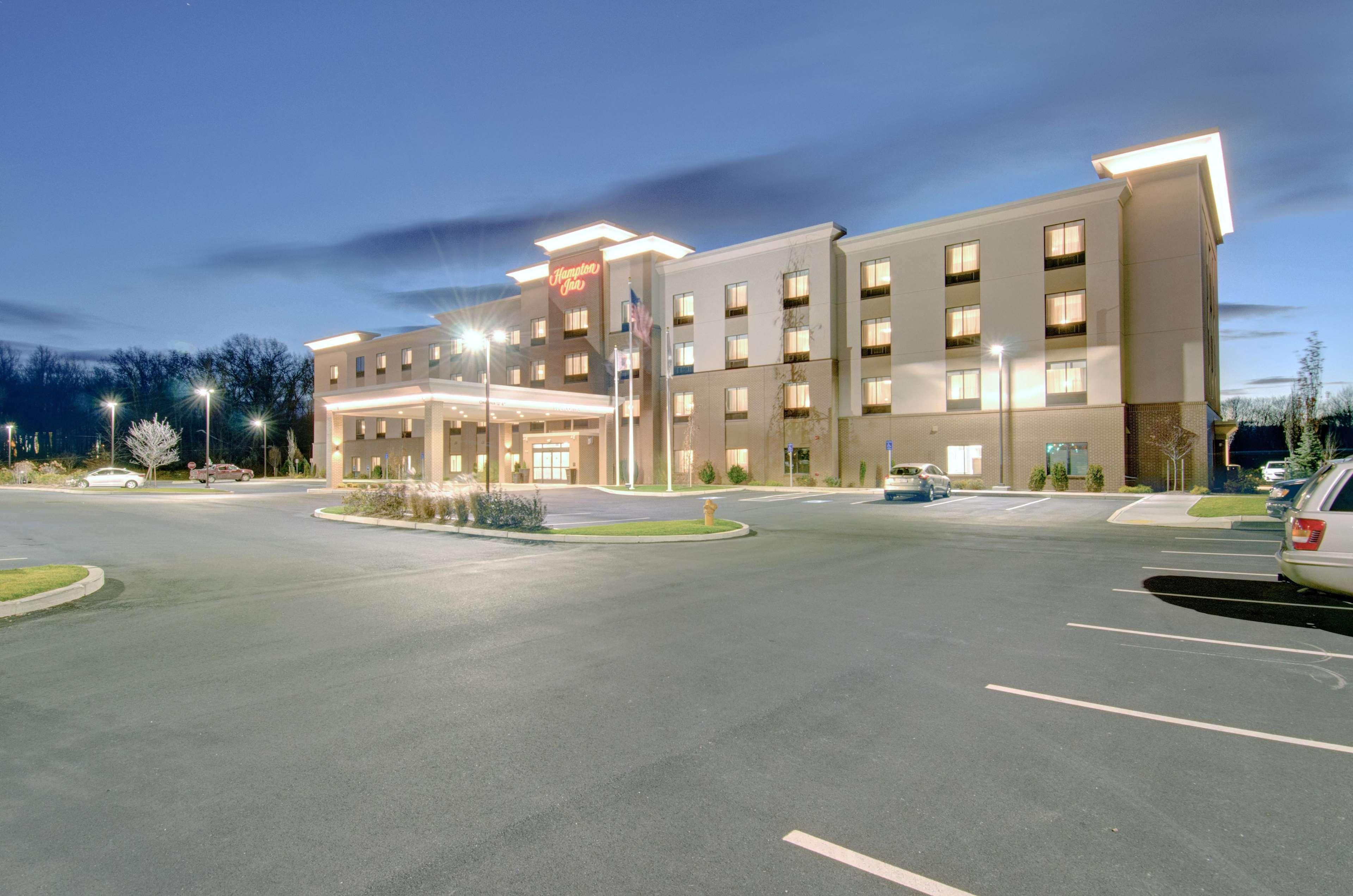 Hampton Inn Boston - Westborough Exterior foto